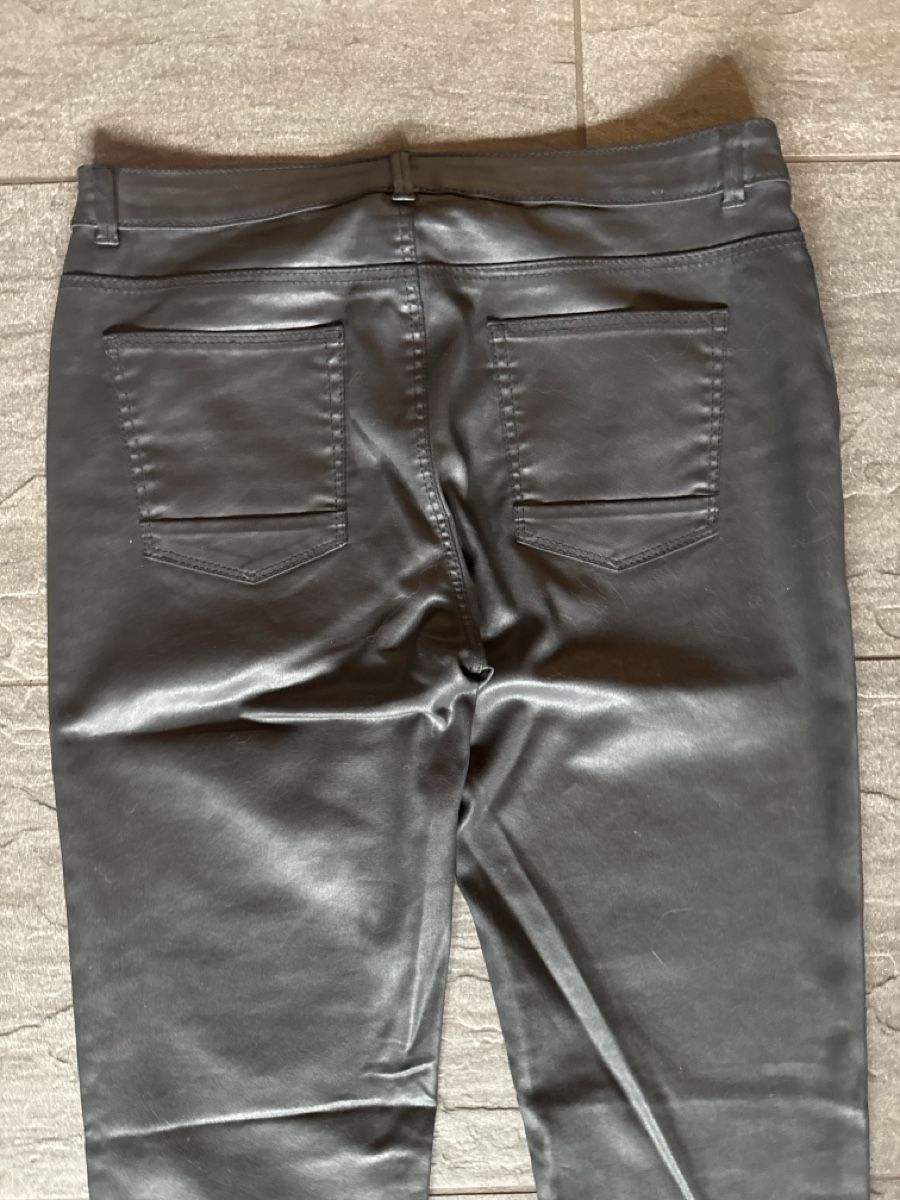 Esprit Pantaloni: Tolle Hose von Esprit Gr. 40 – Nuovo (secondo la descrizione) da Frauenkappelen venduto da leola1973 2