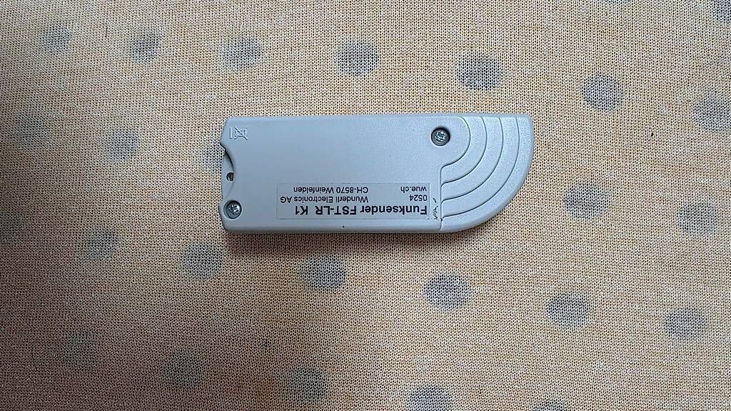 Telecomandi: Funksender FST-LR K1  Wireless Transmitter – Usato da Frauenfeld venduto da Pea_fj7