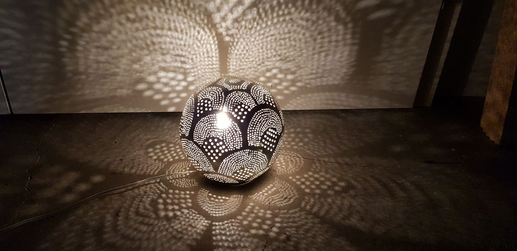 Lampade: Tischlampe – Nuovo e nell'imballaggio originale da Kirchberg SG venduto da PharaoShop 2