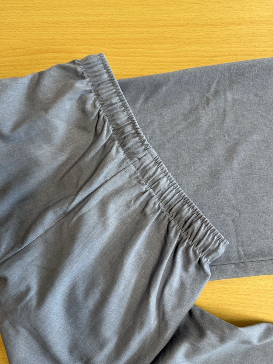 Pantaloni: Hose – Usato da visp venduto da Kmemo1 1