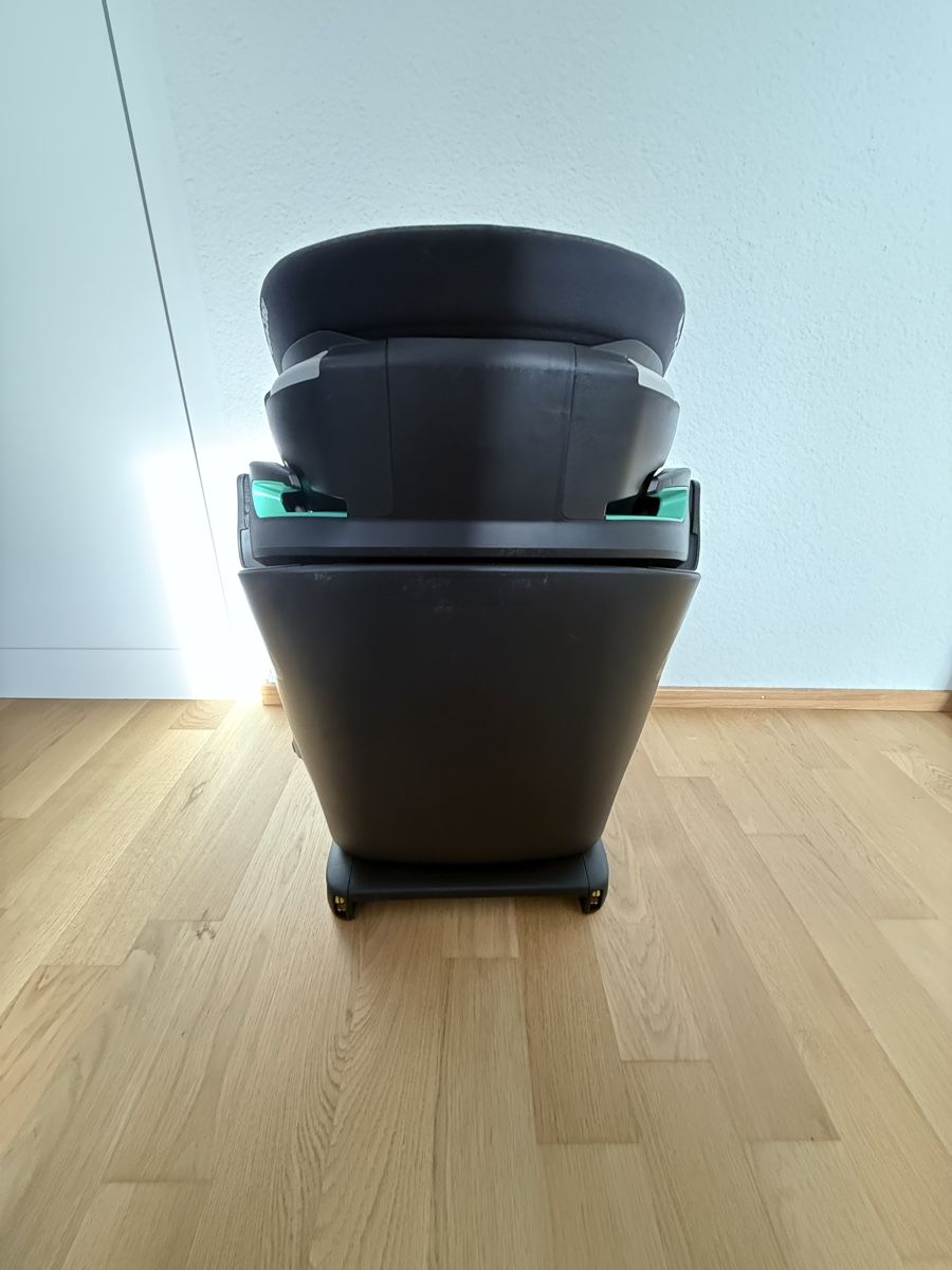 Maxi-Cosi Auto-Kindersitze: Maxi Cosi i-Size – Gebraucht aus Bellach von Spyke82 5