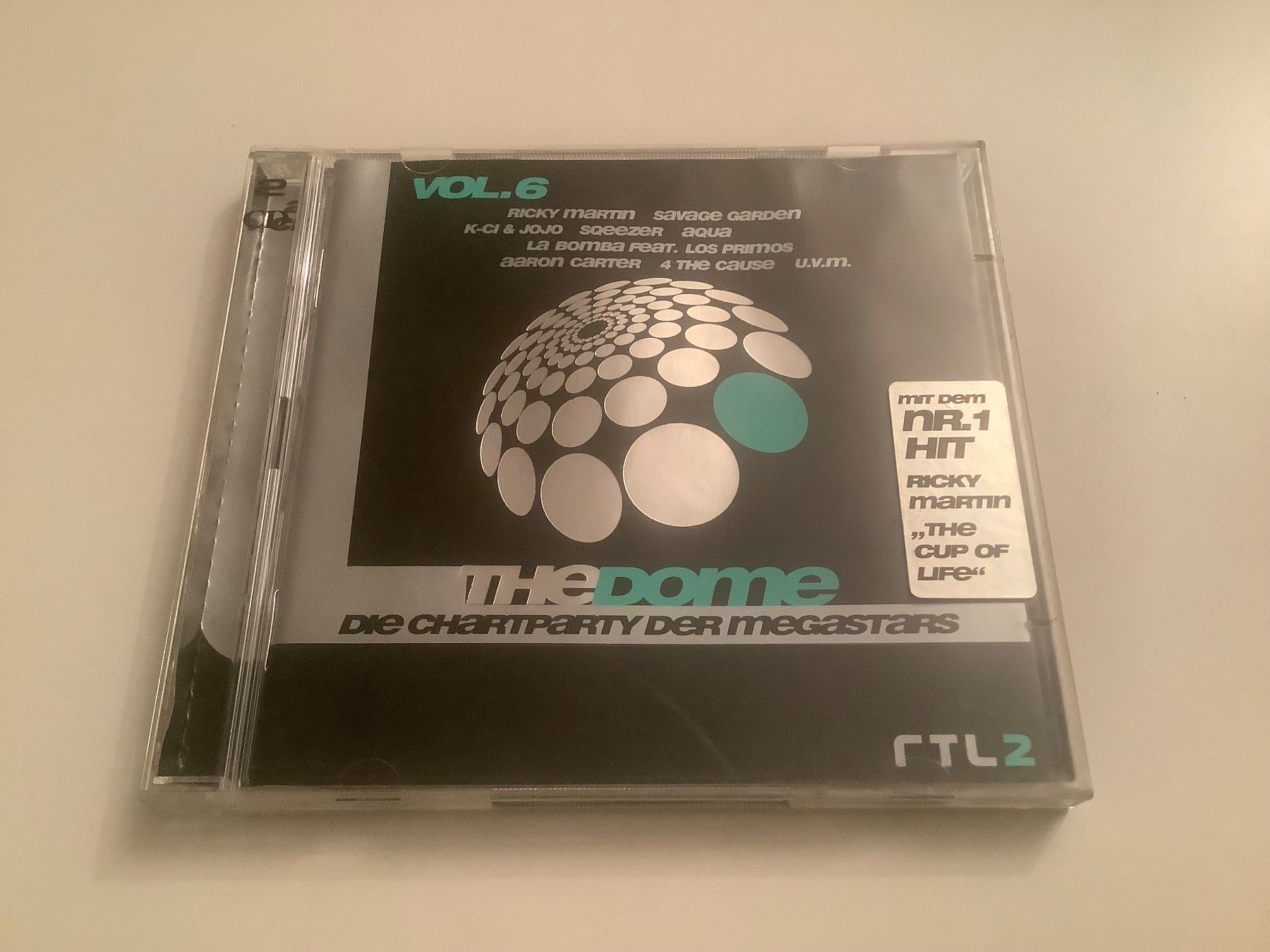 CD: The Dome / Vol. 6 / 2 CDs / 1998 – Usato da Dübendorf venduto da Shreck