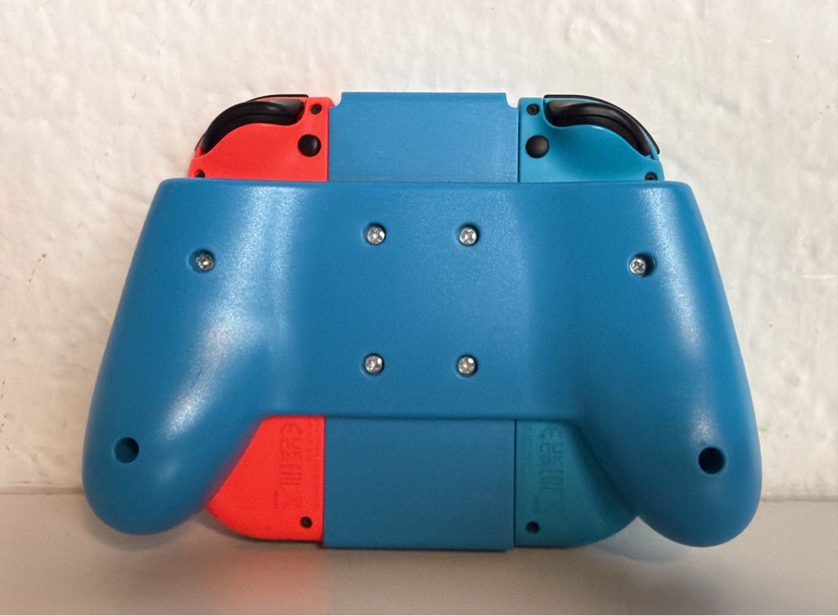 Nintendo Manettes: Nintendo Switch Joy-Cons + Blue Grip - Great Condition! – D'occasion à Ehrendingen par bubulence 1