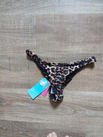 Bikinihose Leopardendruck Grösse S/M neu mit Etikett