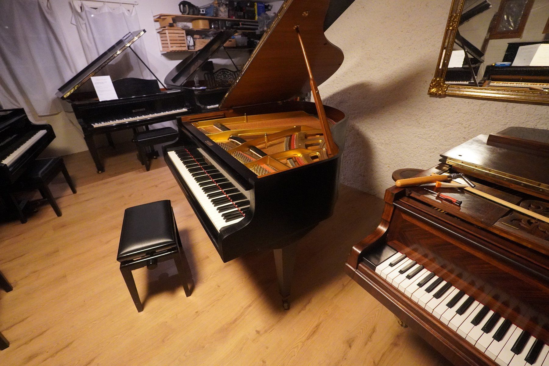 Strumenti musicali: Flügel Schiedmayer 160cm – Usato da Küttigen venduto da PianoSarbach 6