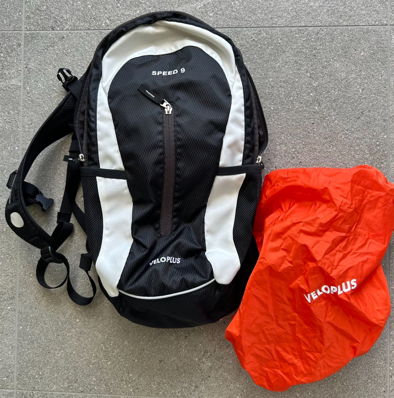 Veloplus Rucksäcke: Bikerucksack inkl. Regenhülle – Gebraucht aus Bolligen von ursn2007 2