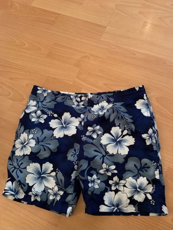 Short de bain taille 8 ans - 128
