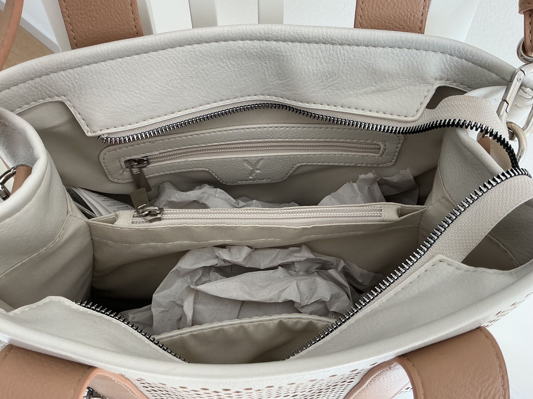 Suri Frey Borse da donna: Tasche Suri Frey wunderschön neu – Nuovo (secondo la descrizione) da Rudolfstetten venduto da Foxj 2