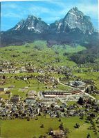 IBACH und SCHWYZ mit Mythen-Center und Mythen