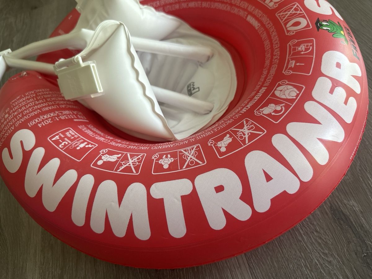 Bouées: Red Swimtrainer Ring – D'occasion à Männedorf par Meganbdn 1
