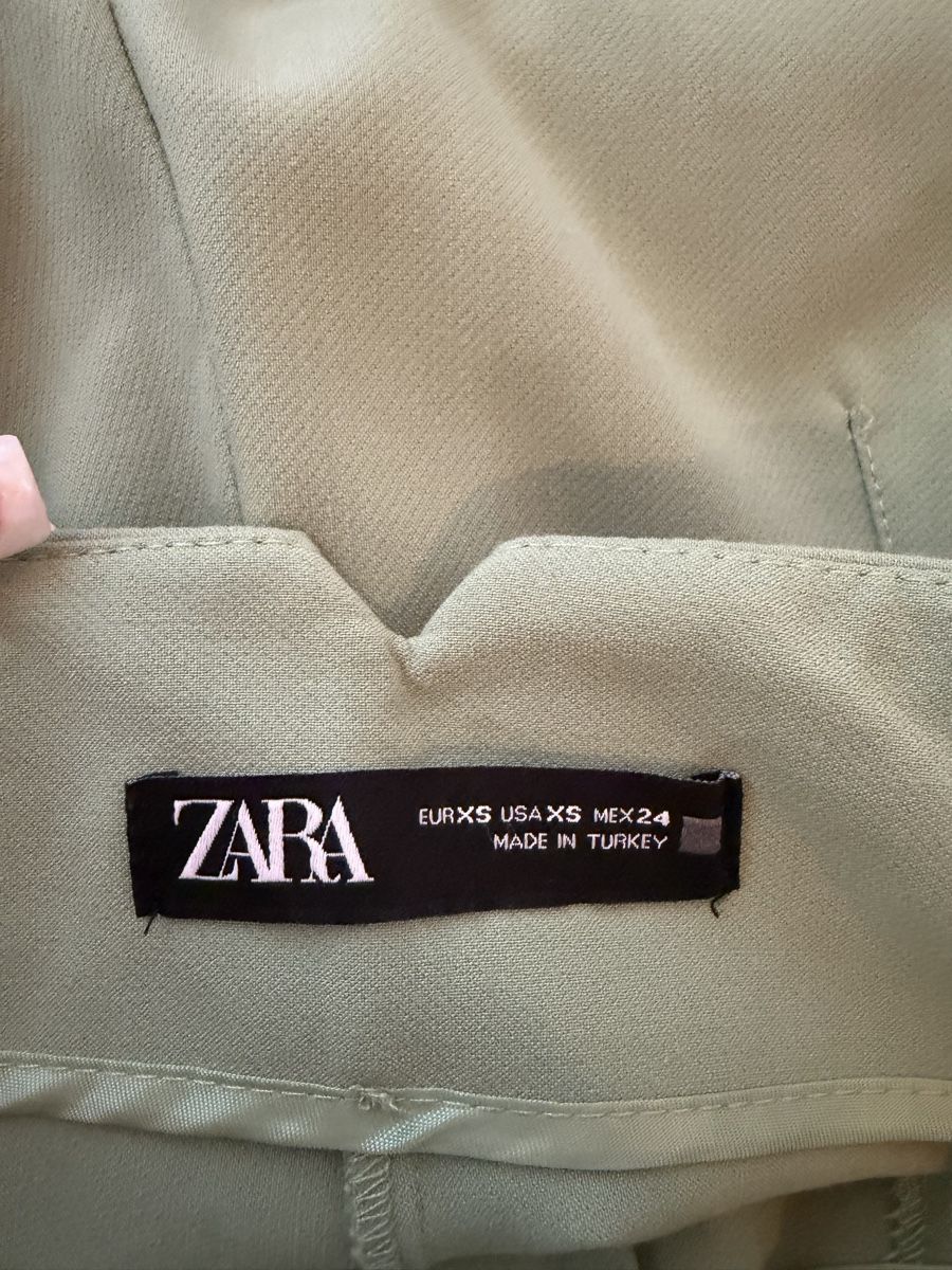 Zara Hosen: Hose grün – Neu (gemäss Beschreibung) aus Frümsen von laura002 3