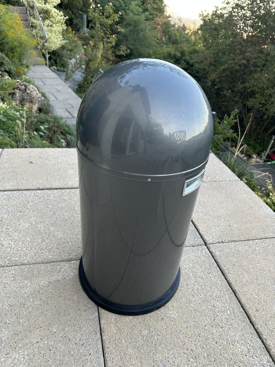 Wesco Abfalleimer: Abfalleimer Vesco Pushboy graphit – Gebraucht aus Regensberg von Chura 6