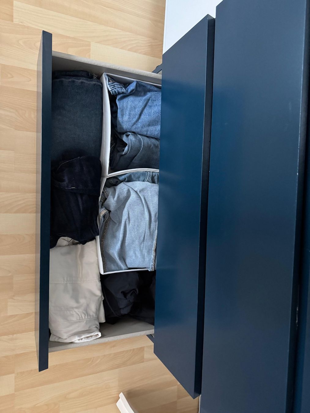 Kommoden: MALM Kommode mit 4 Schubladen – Gebraucht aus Thalwil von JoelPescatore 1