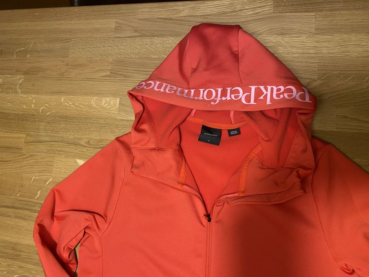 Peak Performance Giacche: Peak Performance Hoodie, neuwertig, Grösse M – Nuovo (secondo la descrizione) da Kriens venduto da Humerus3 1