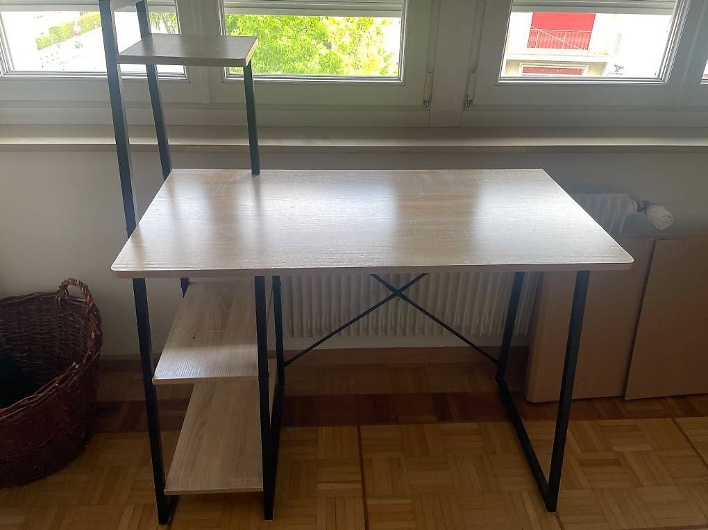 Scrivanie: Bürotisch – Usato da Basel venduto da engiadina97