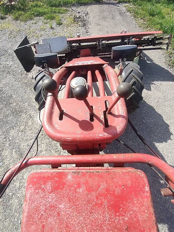Tutte le macchine: Aebi Motormäher mit Bandeingrasung – Usato da Ernetschwil venduto da Woelkli1 1