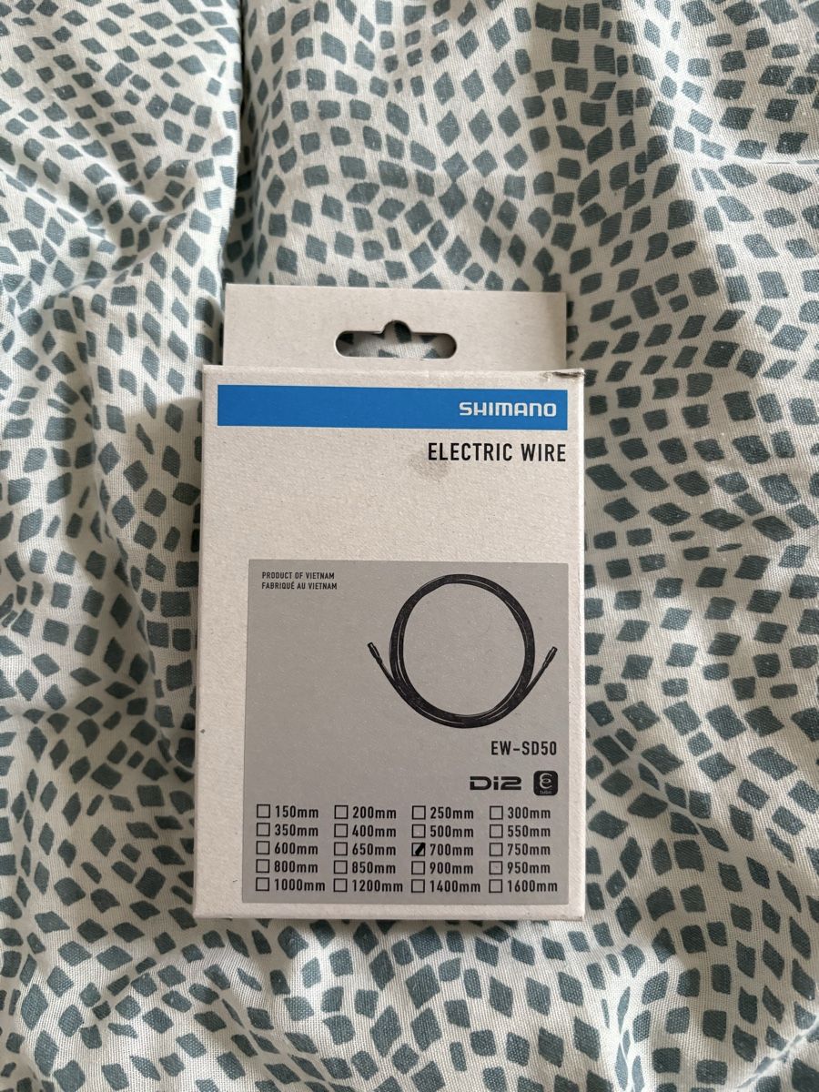 Shimano Pezzi di ricambio: Câble di2 Shimano EW-SD50 700mm – Nuovo e nell'imballaggio originale da Corseaux venduto da dow_s6cj