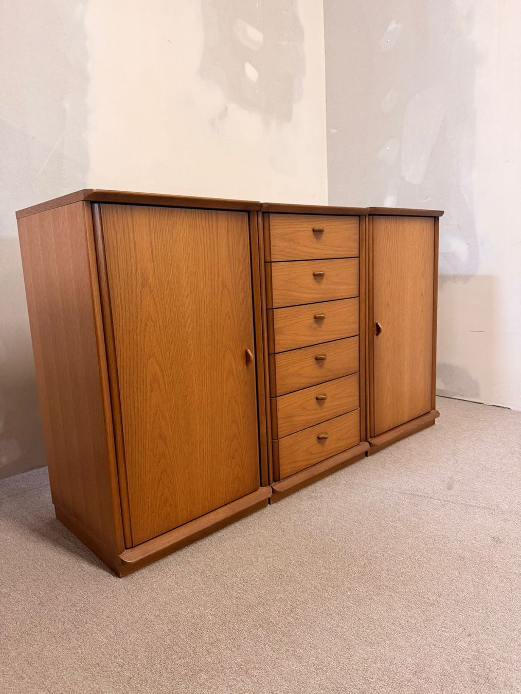 Cassettiere: 3 tlg. Mid Century Eiche Kommode Sideboard Schweizer Produkt – Usato da Rickenbach ZH venduto da Der-Insider