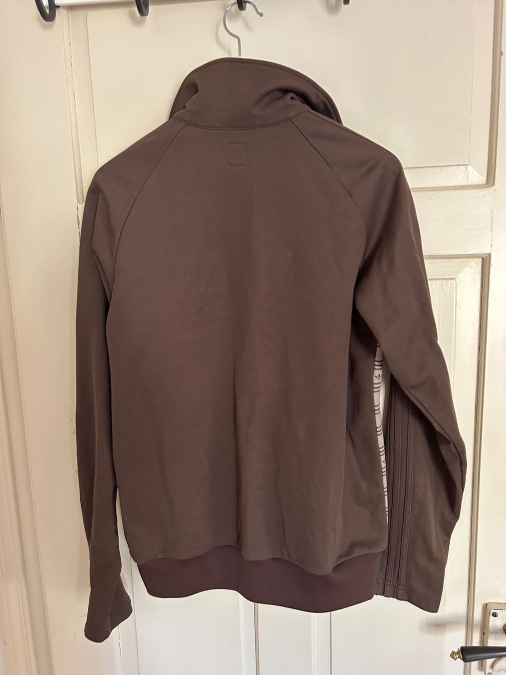 Adidas Giacche: Adidas Trainingsjacke, Grösse M, beige-braun – Usato da Zürich venduto da emkay13 2