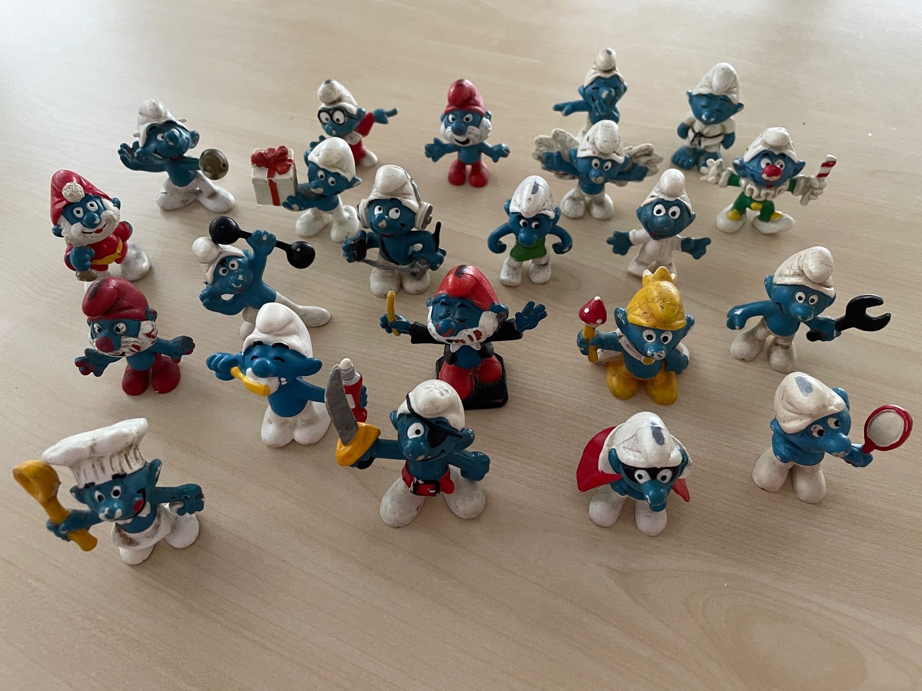 Figuren: Schlümpfe 22 Stk. – Gebraucht aus Däniken SO von Rc30hellraiser