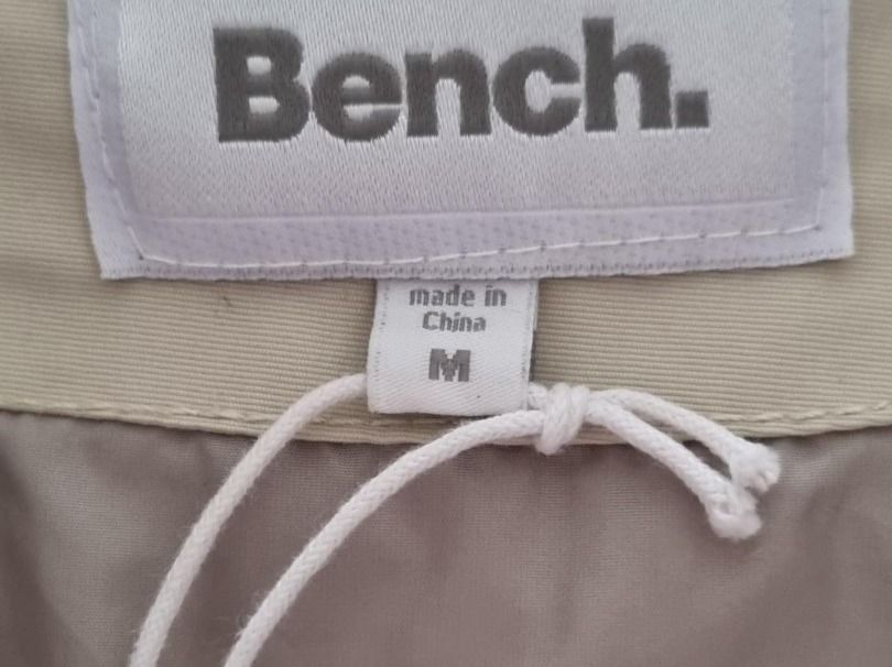 Bench Gilets & Westen: Gilet Bench – Gebraucht aus Meggen von nixentrixen 2