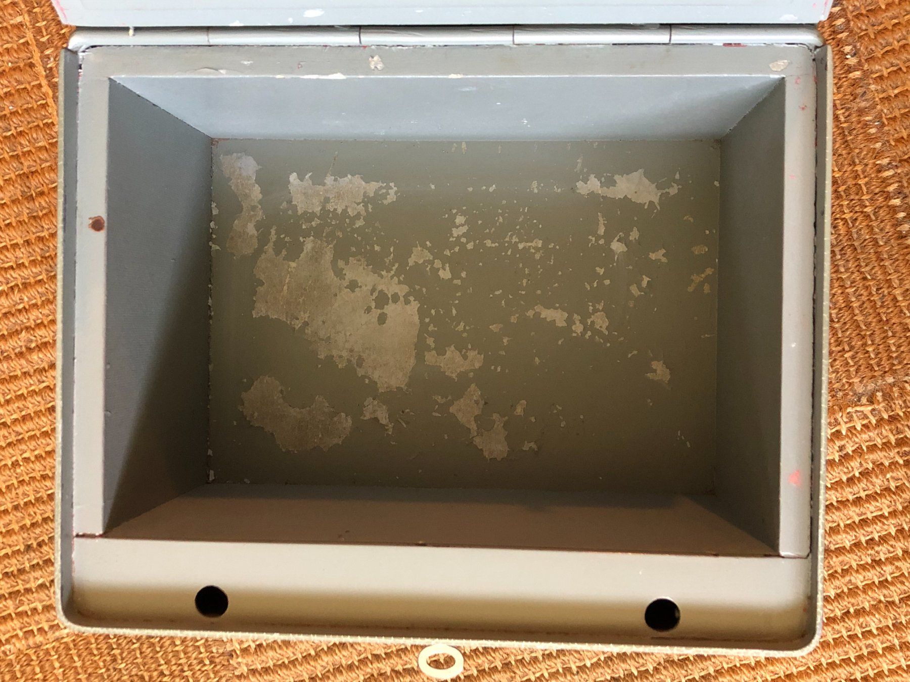Tresor: Antiker Schrank Tresor – Gebraucht aus Lommiswil von canoga 3