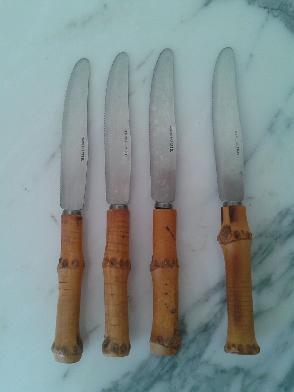 Coltelli: 4 Obstmesser / Messer mit Bambusgriff – Usato da Camorino venduto da Campellino