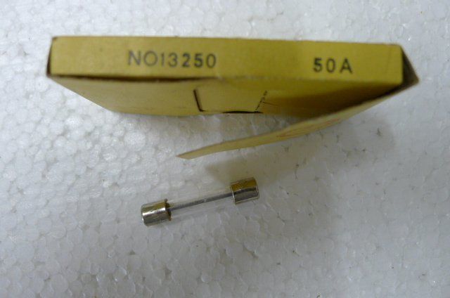 Elektronikbauteile: Sicherung 50A   NO13250 Glas neu – Neu und originalverpackt aus Steffisburg von Gswiss