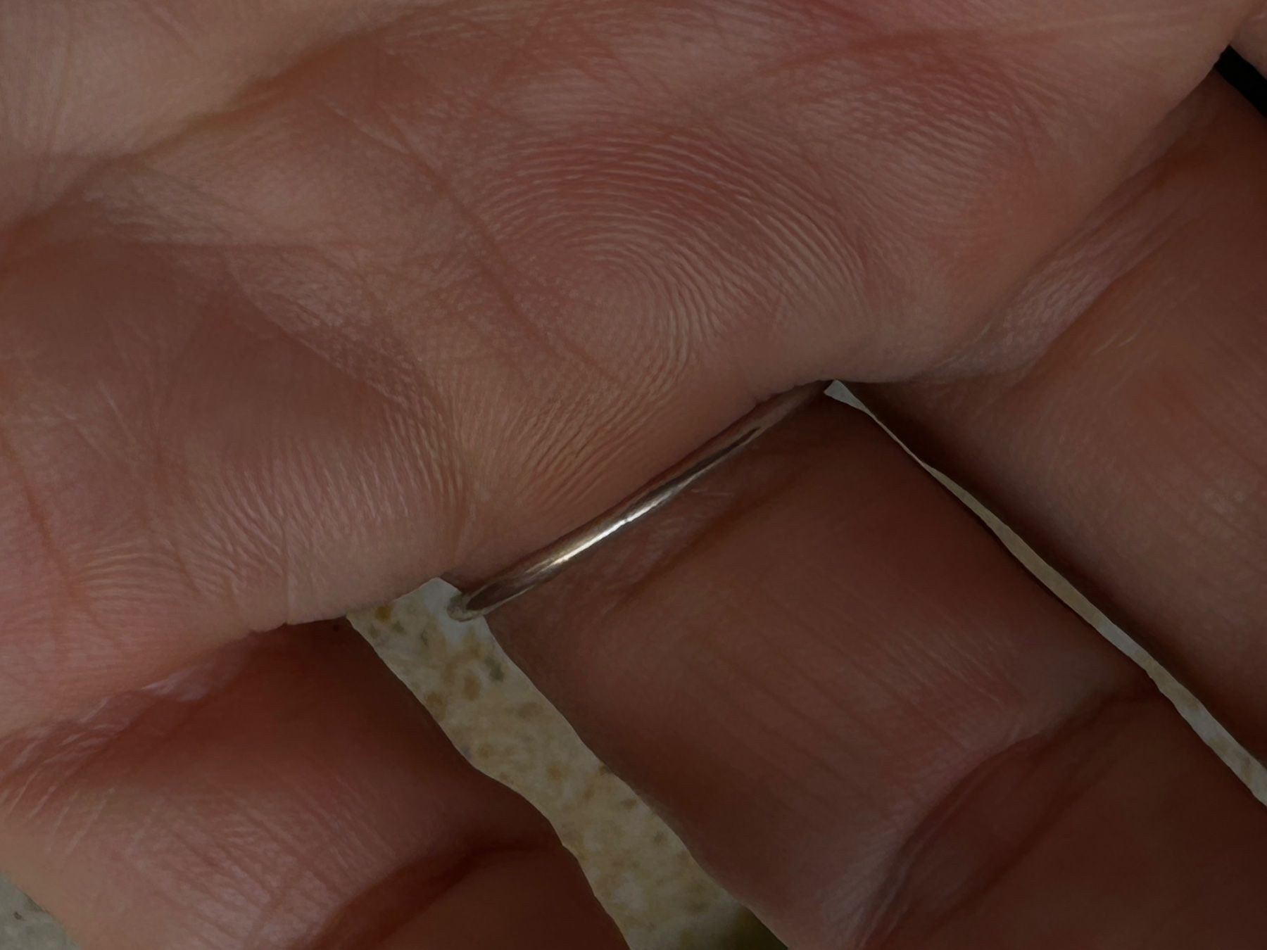 Anelli: Silberring mit Zirkonia-Stein, V-Form, Grösse 53 – Usato da Laufen venduto da Bellavitaboom 2