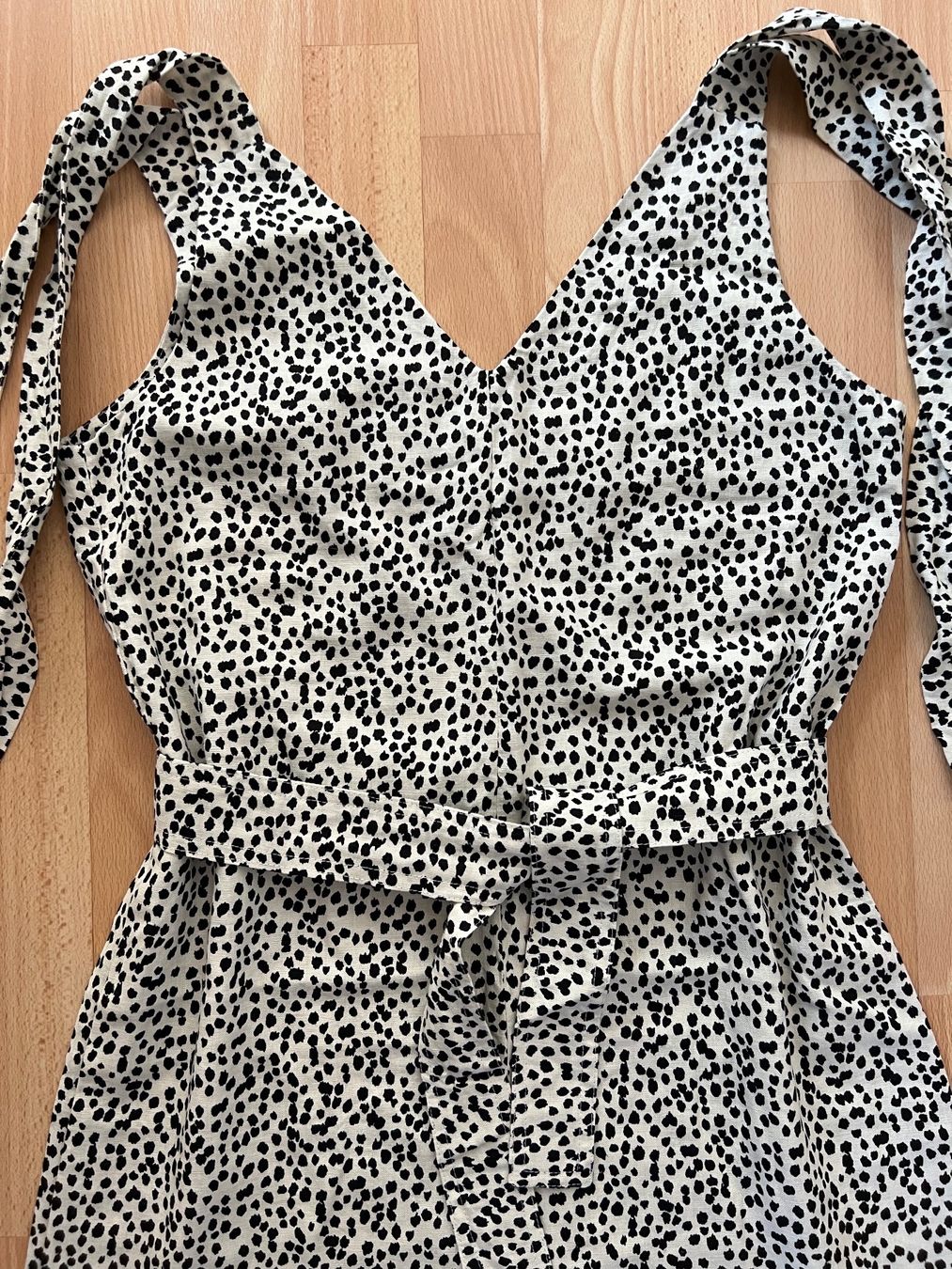 Kleider: Robe d’été en lin – Neu (gemäss Beschreibung) aus Forel (Lavaux) von julie13