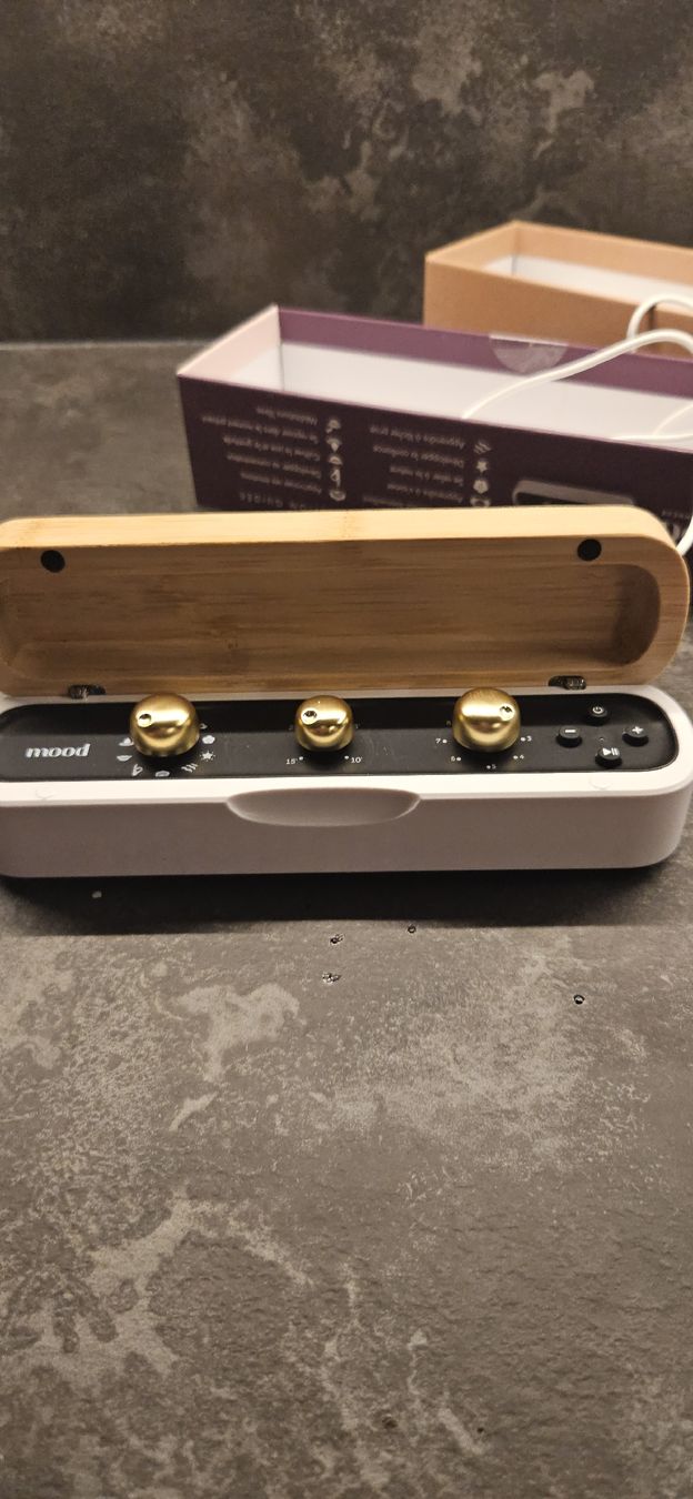 Altro per la cura del corpo: Morphée Mood (French language) meditation box – Nuovo (secondo la descrizione) da St-Gingolph venduto da Denelhen 1