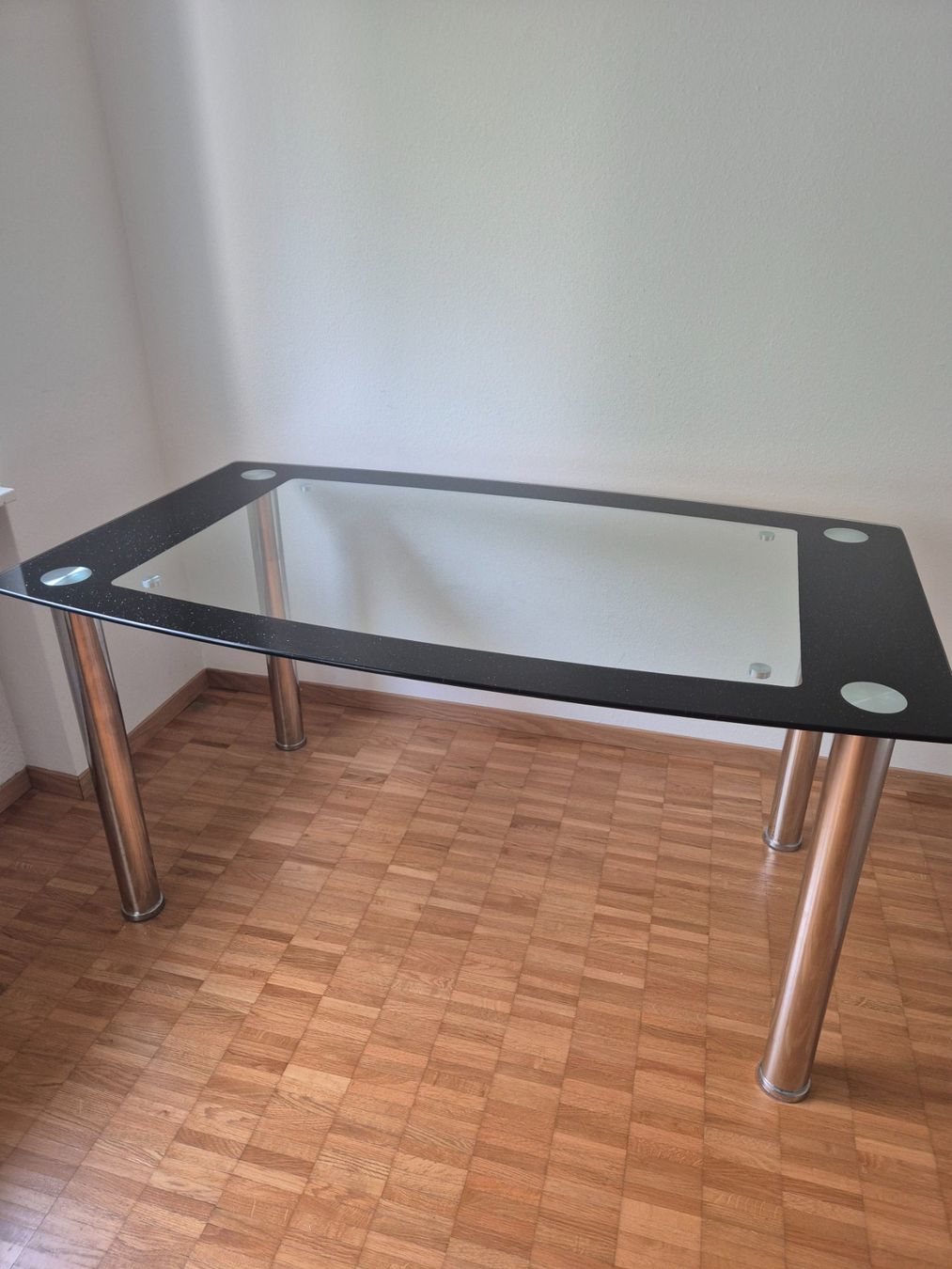Tavoli: Glas Tisch – Usato da Zürich venduto da SmonDuarte