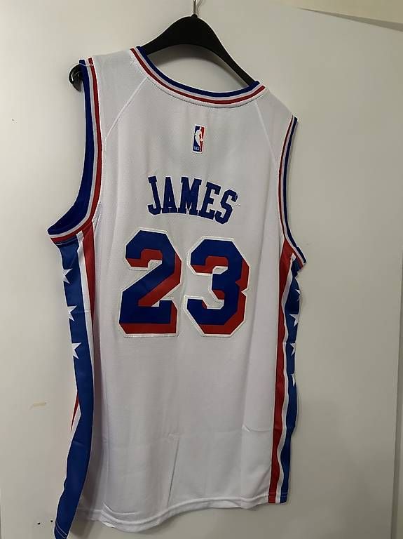 Leibchen & Hosen: Phila 76ers #23 James Jersey – Neu und originalverpackt aus Effretikon von PrimeTimeB 1