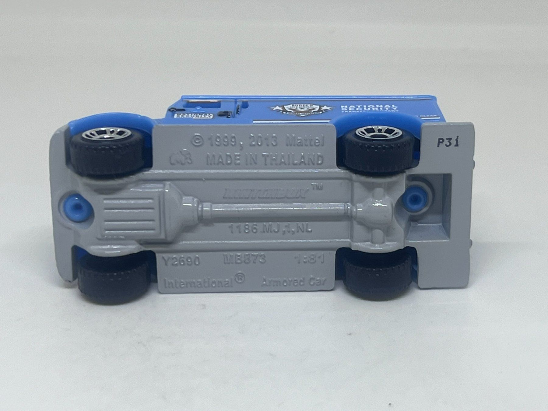 Matchbox Modellini d'auto: Matchbox International Armored Car #181 – Usato da Wildegg venduto da LaaBoutique 3