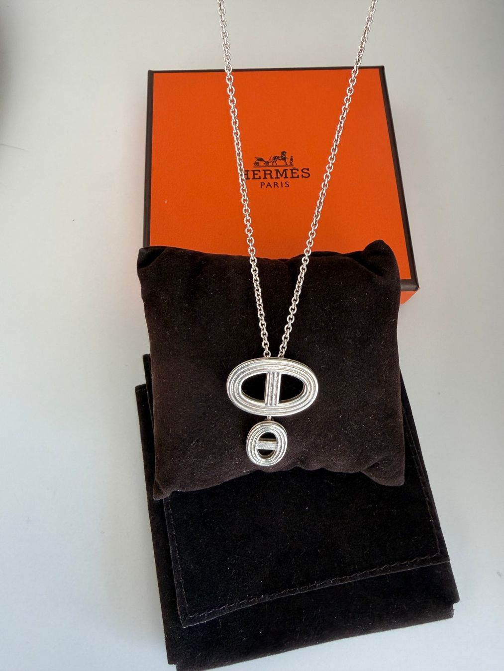 Hermès Catenine: HERMES authentique collier chaine pendentif double ancre – Usato da Yens venduto da Mariedjo 2