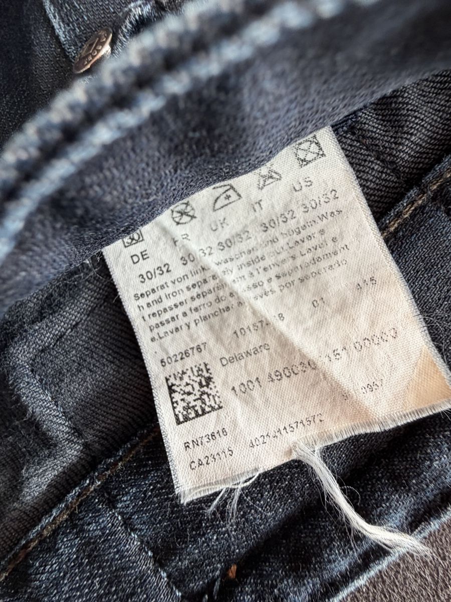Hugo Boss Jeans: Boss Jeans  gr 30/32 – Usato da St.Gallen venduto da bubo2008 7