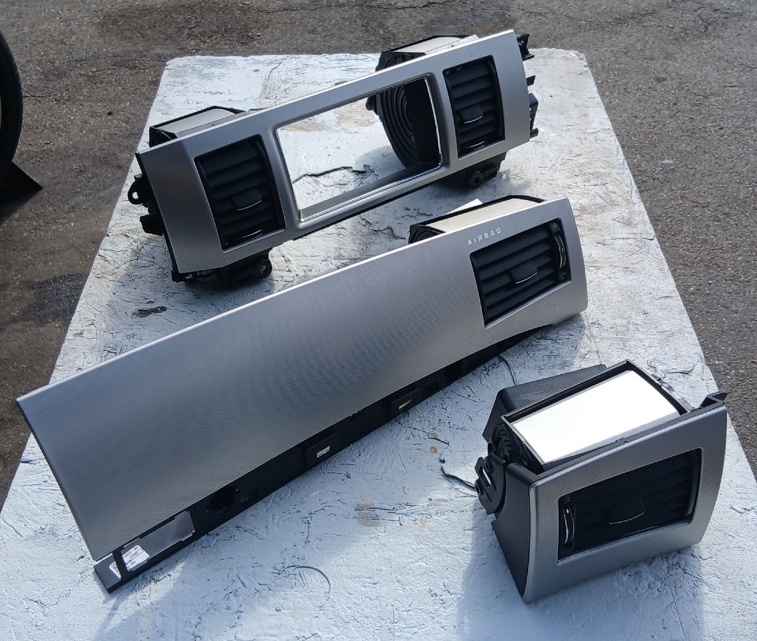Jaguar Toutes les pièces auto: Ventilation Jaguar XF 2008-2016  – D'occasion à la heutte par Auto-stock 1