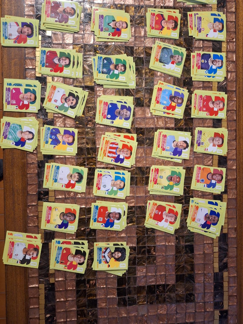 Panini Cartes à collectionner: panini 2026. 455 cartes. – Neuf (Voir description) à Vercorin par Patrick721 1