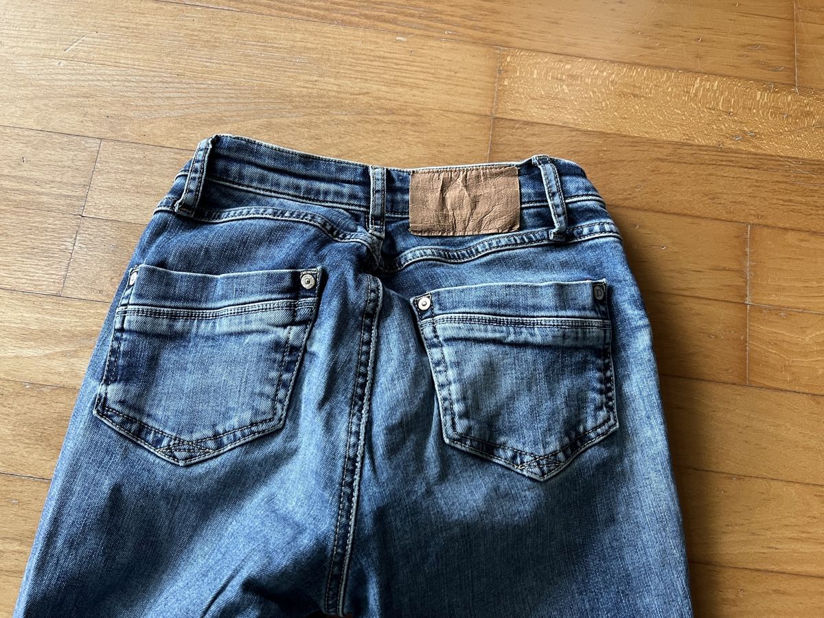 Only Jeans: Damen Jeans von ONLY Gr. 36/S – Usato da Wohlenschwil venduto da SmokyAnnie 5