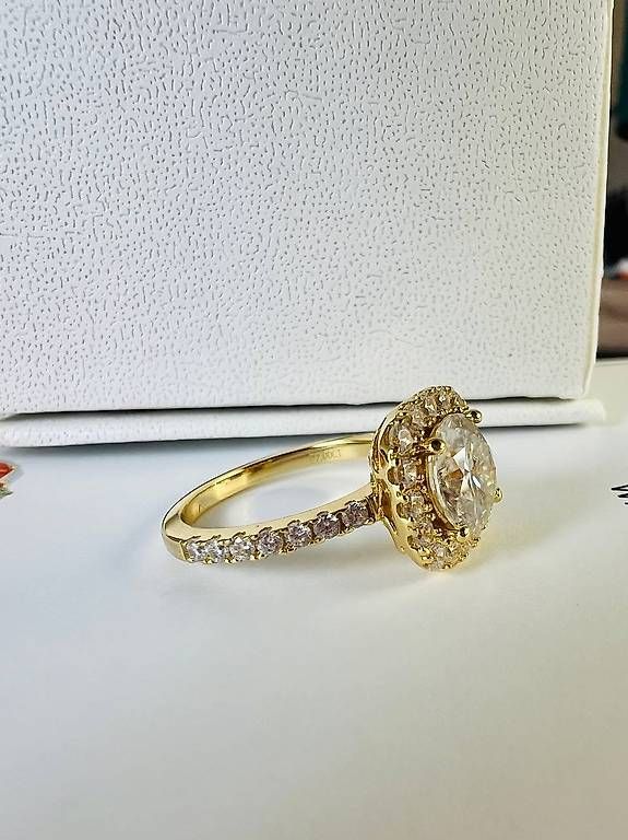 Anelli: Eleganter 2ct Moissanit Ringgröße 7 – Nuovo e nell'imballaggio originale da Thalwil venduto da han_2b8c 5