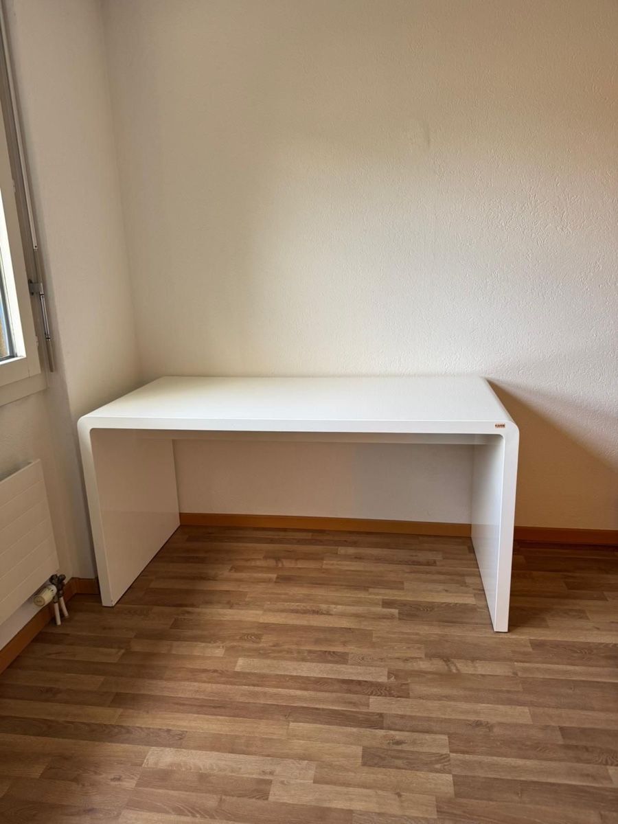 Kare Scrivanie: Scrivania Kare Design – Usato da Muralto venduto da eva_bjp2