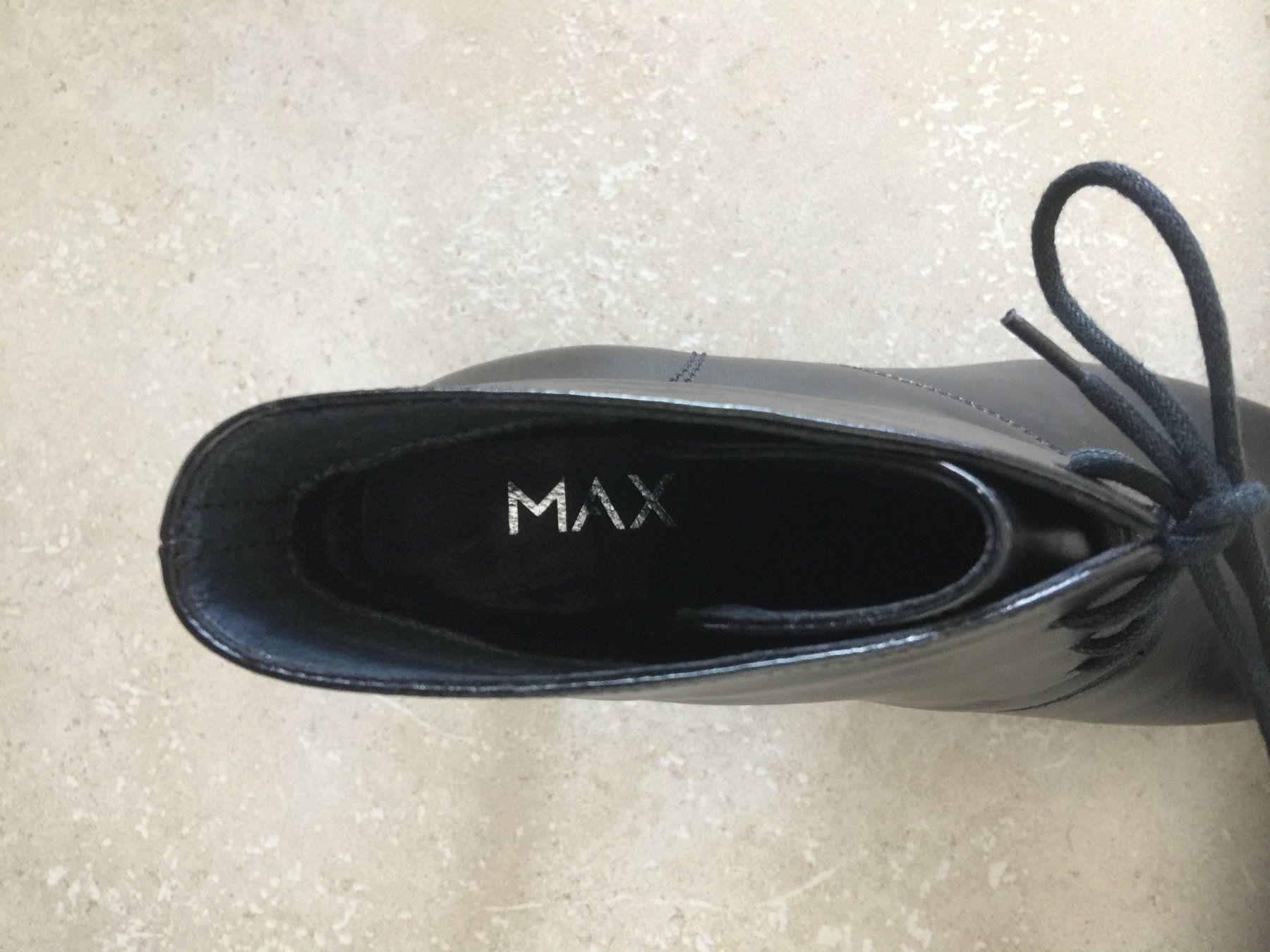 Scarpe da donna: Bottines à talons en cuir / 41 – Usato da Bramois venduto da Sirwoltesee 2