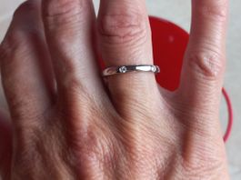 Bague Pomellato Lucciole en or gris et diamants