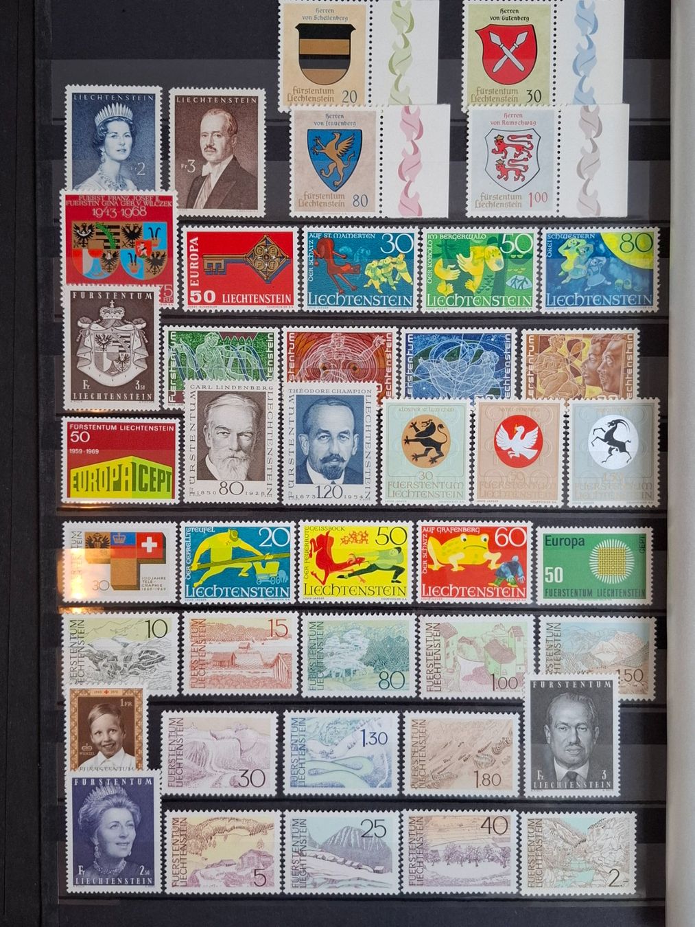 Tutti i francobolli: Liechtenstein 1960 - 1978. Postfrisch. – Nuovo (secondo la descrizione) da Schaffhausen venduto da Mea_85 1