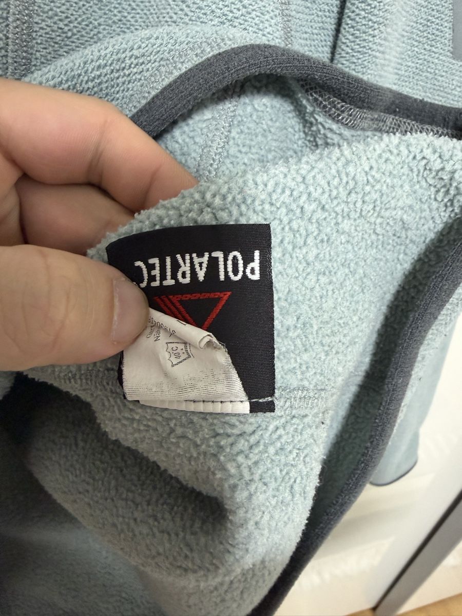 Arcteryx Maglioni & Felpe: Arc'teryx Fleece Pullover Damen Grösse M hellblau gebraucht – Usato da Niederbipp venduto da yar_tf6f 4