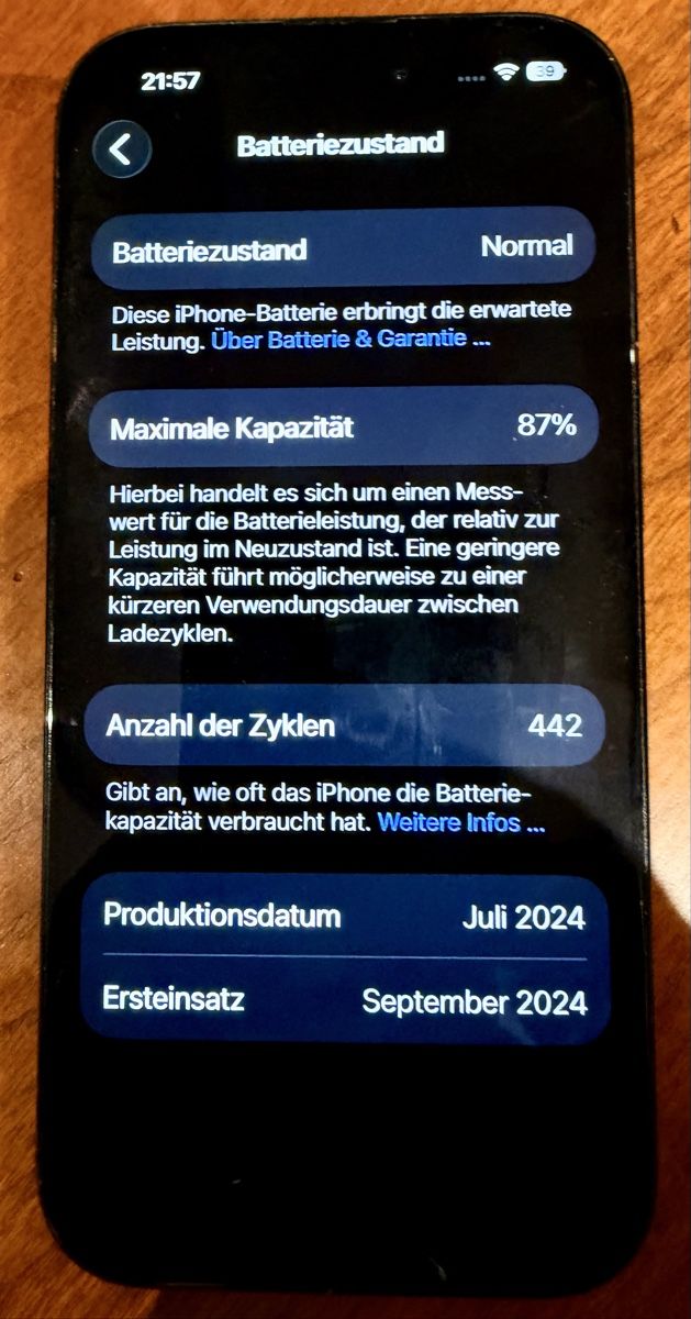 Apple Telefoni cellulari / Smartphones: Iphone 16 Pro 128 GB – Usato da st.gallen venduto da Musikcarlo 4