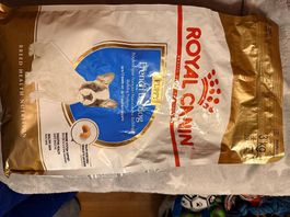 À vendre paquet neuf nourriture bouledogue français 