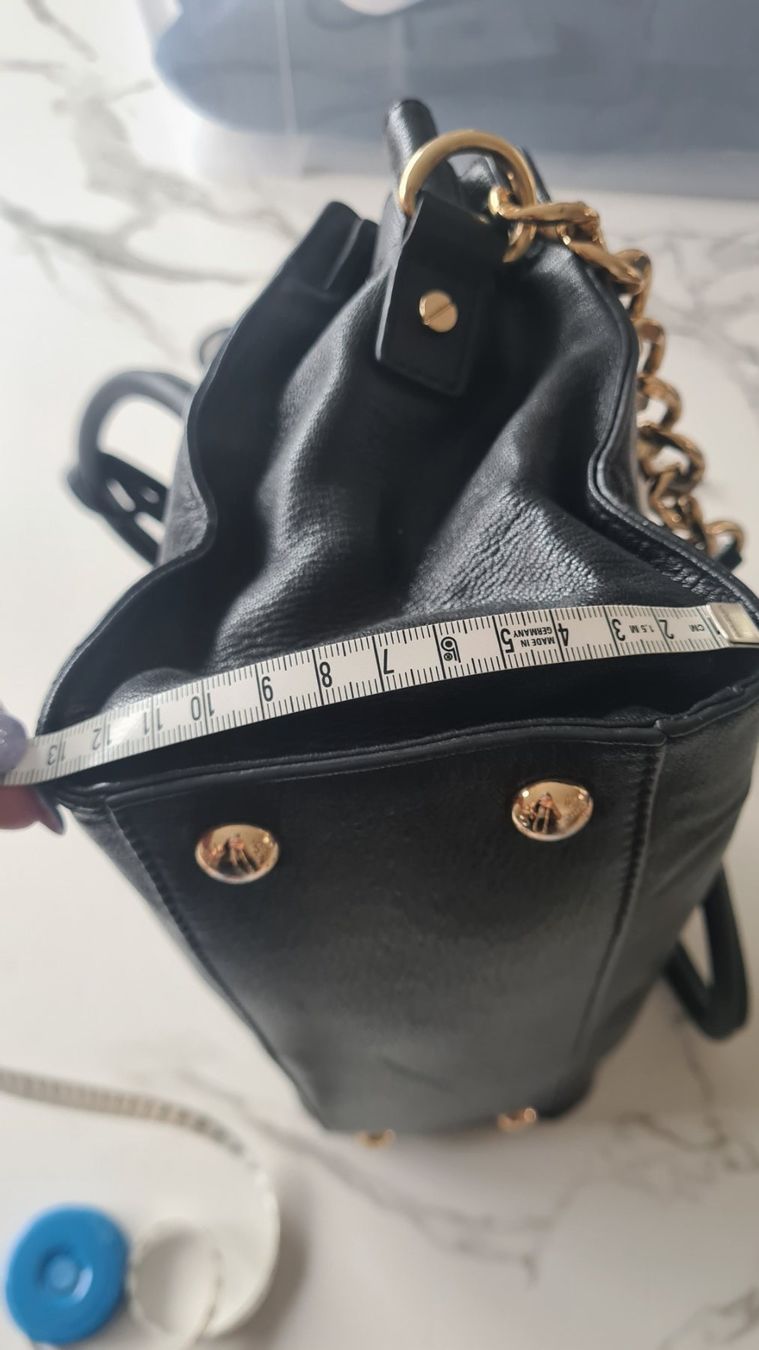 Michael Kors Borse da donna: Michael Kors Tasche schwarz/gold – Nuovo (secondo la descrizione) da Lohn-Ammannsegg venduto da GuessT 4