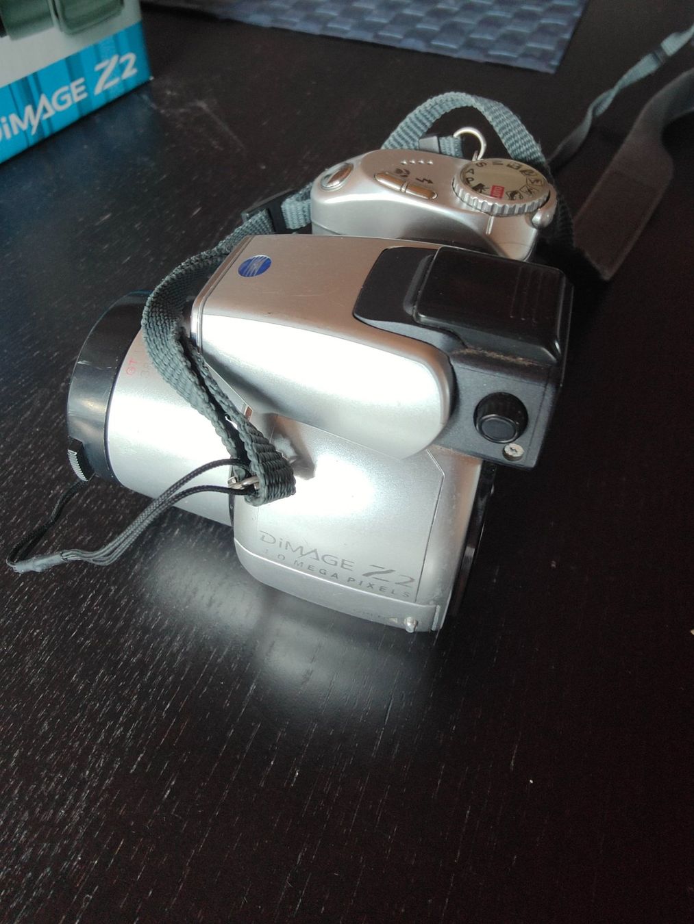 Konica Fotocamera: Konica Minolta DiMAGE Z2 – Usato da Adelboden venduto da sol_fc2q 2