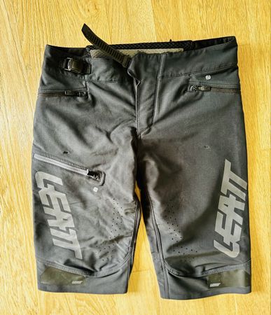Leatt MTB Shorts Grösse S - Top Zustand für Frühling/Sommer